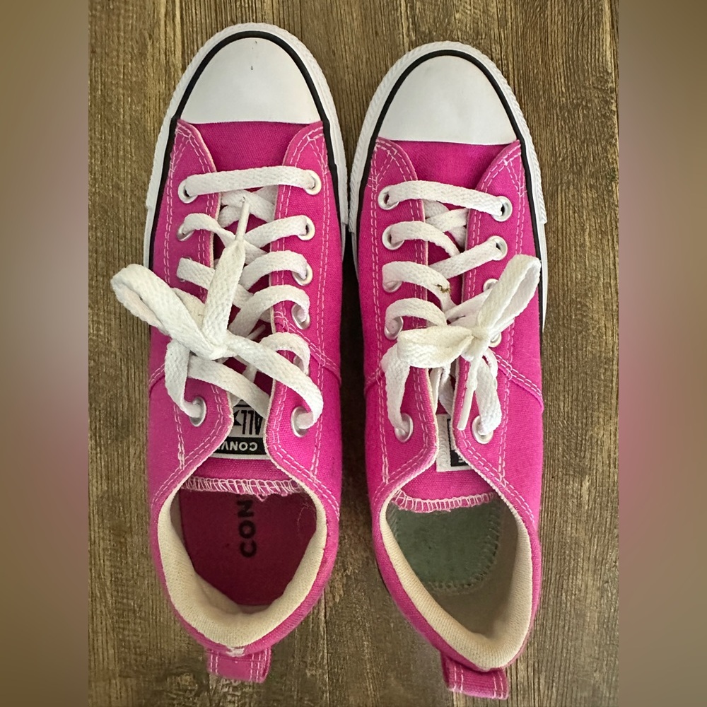 Converse Women's Sneakers in Pink and White
